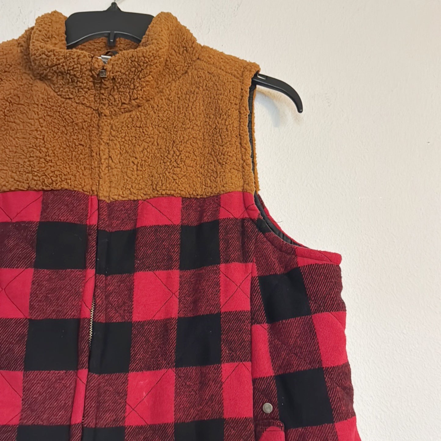 Maurice’s Plaid Red Puffer Styled Sherpa Detailed Vest